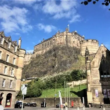 Kick Ass Grassmarket-3