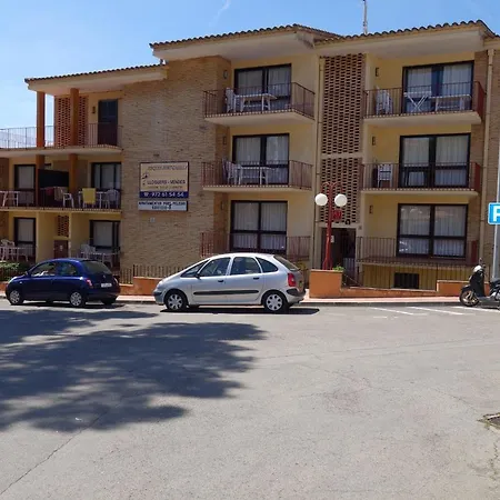 Apartamentos Port-Pelegri-3