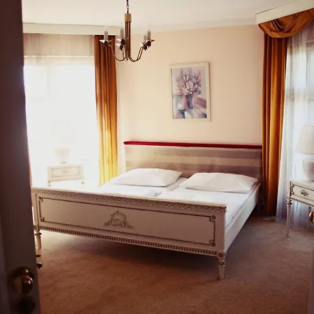 Hotel Monica-2
