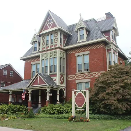 Spencer House Bed & Breakfast-2