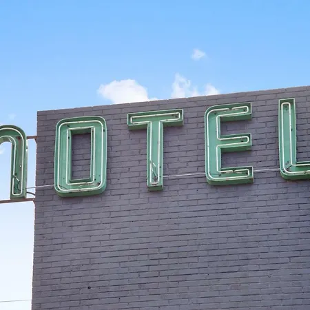 The Ben Louie-3