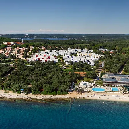 Maistra Select Amarin Resort-2
