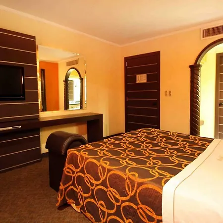 Motel Mirage-3