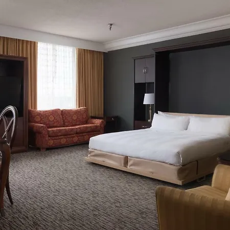 Key Bridge Marriott-3