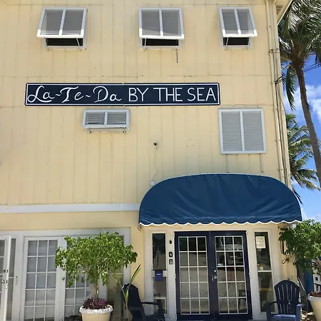 Yellowtail Inn-2