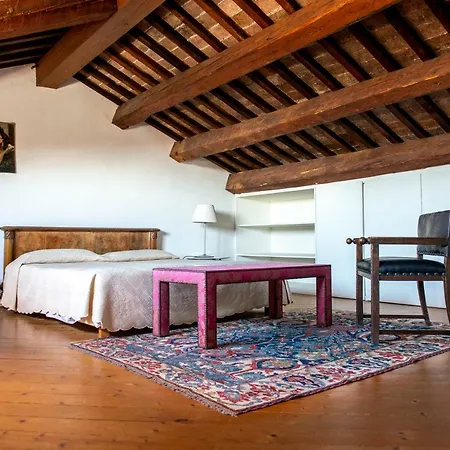 Palazzo Contarini Della Porta Di Ferro-2