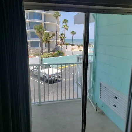 Seascape Inn - Daytona Beach Shores-2