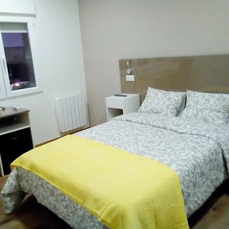 Residencia Compostela 2-3