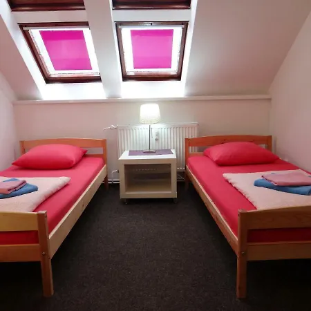 Sokolska Youth Hostel-2