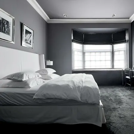 Hotel Odette En Ville-3