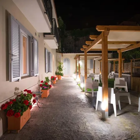 Ravello House-2