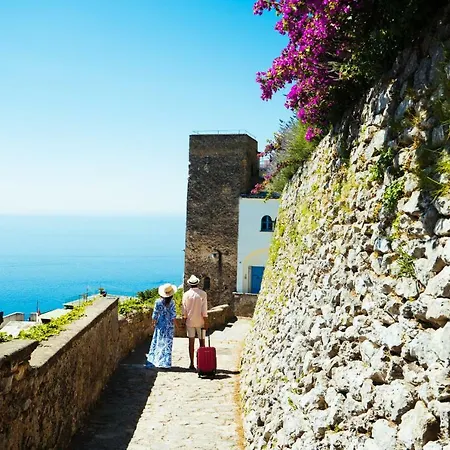 Sea View Villa in Ravello with lemon pergola, gardens&jacuzzi - Ideal for elopements-3