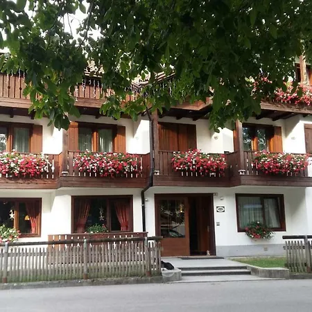 Albergo Garni Martina-2