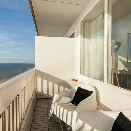 Sea View Apartment-2