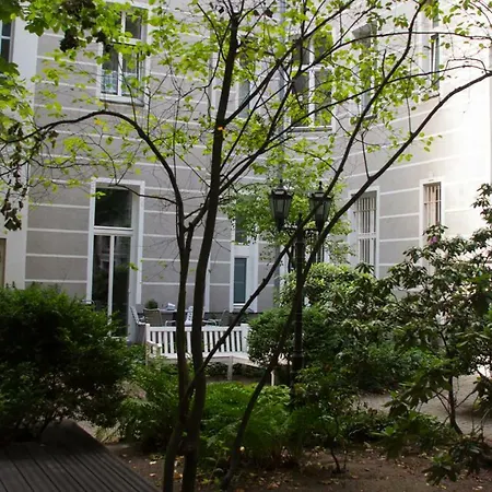 City-Apartment Berlin Charlottenburg-2