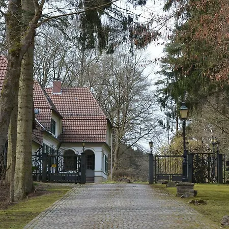 Gutshaus Wilhelmsruh-3