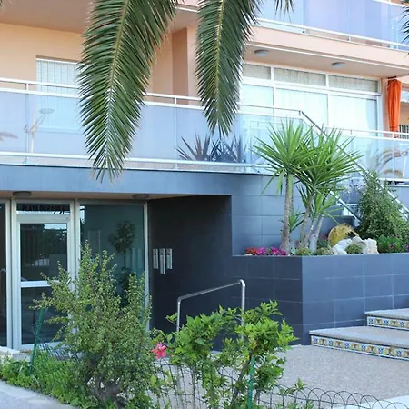 Apartamento En Primera Linea De Playa-3