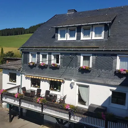 Pension Bergfrieden-2