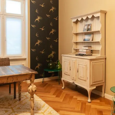 Studio Apartment Berlin-3
