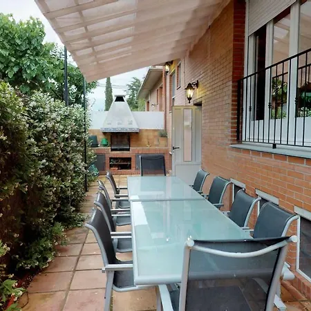 House Of Joy , Casa En Banyoles-2