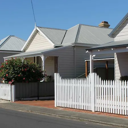 Railway Cottage-3