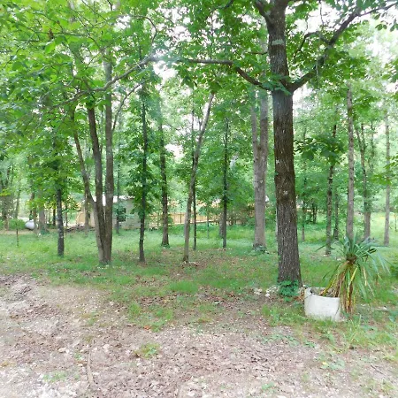 Glampin' In Style-Broken Bow-2
