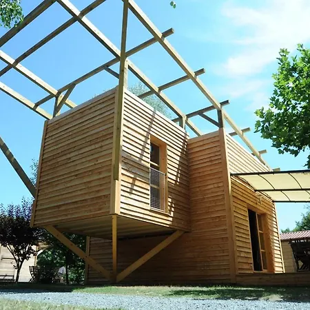 Camping Les Portes Du Beaujolais-2