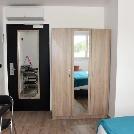 Home Place Apartments - Langon Sauternes-3