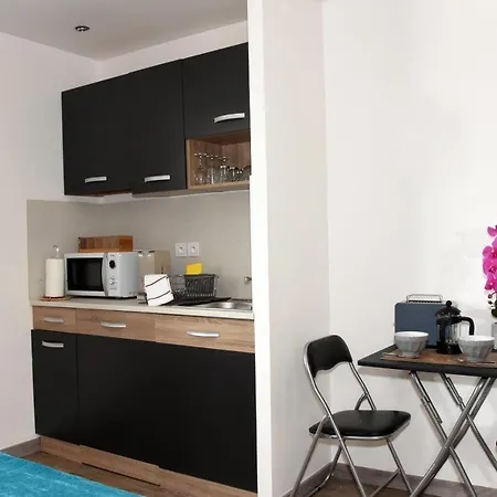 Home Place Apartments - Langon Sauternes-2