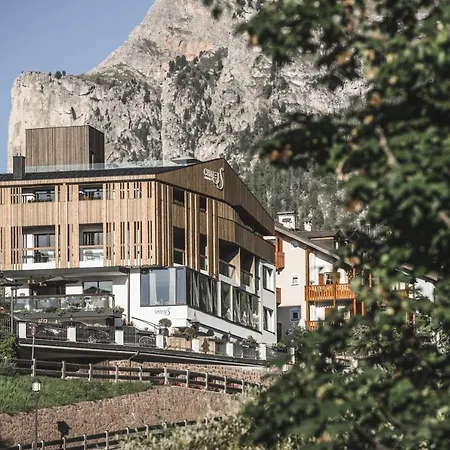 Hotel Chalet S - Dolomites Design - Adults Recommended-3