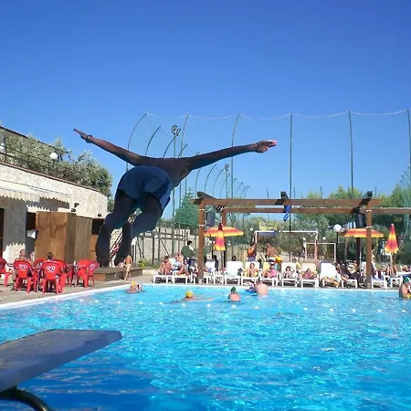 Villaggio Turistico Defensola-2