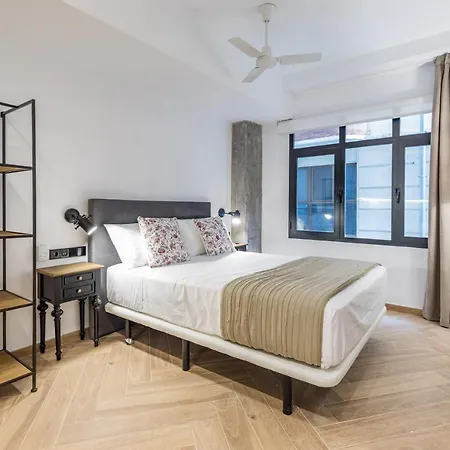 Goerlich By Alma Suites-2