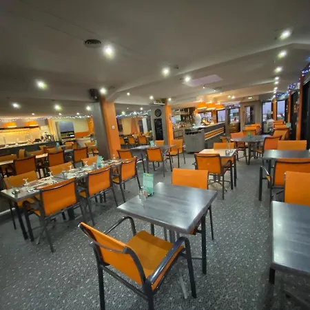 Hôtel De La Plage-2
