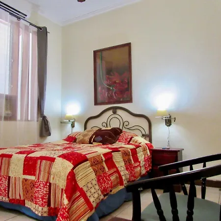 Hotel La Guaria Inn&Suites-2
