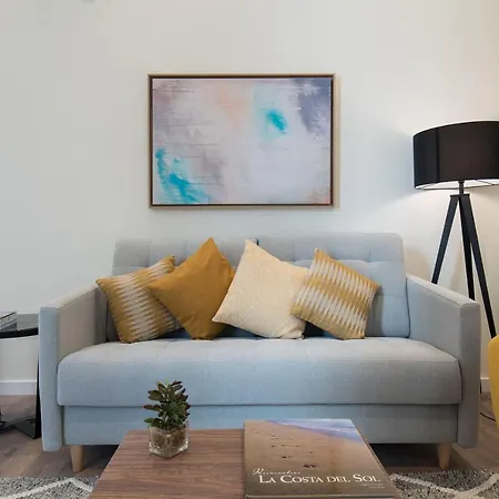 Home Art Apartments Malaga-3