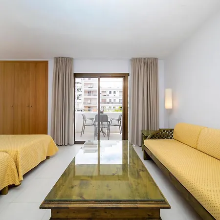 Apartamentos Bon Lloc-2