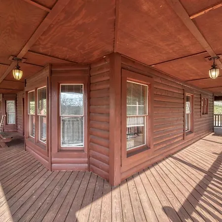 Cherokee Lodge-3