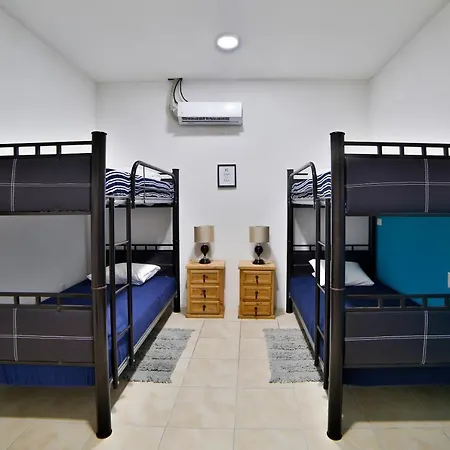 Hostal Ten To Ten Puerto Vallarta-3