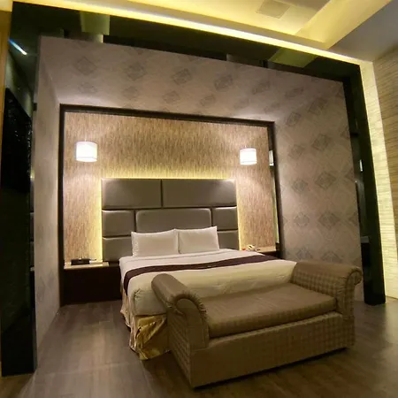 Moonshy Boutique Motel Taichung-3