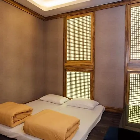 Moonshy Boutique Motel Taichung-2