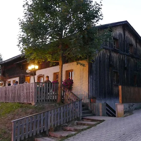 Das Waldlerhaus-3