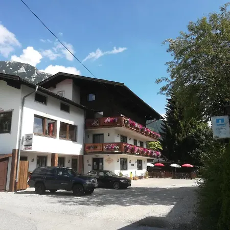Bed&Breakfast Der Tiroler-2