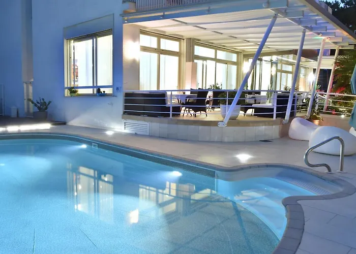 Hotel Meublè Nazionale Lignano Sabbiadoro Con una pista da Golf