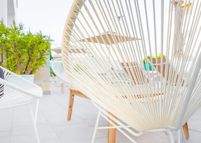 Apartamentos Los Arcos Santa Eulalia del Río