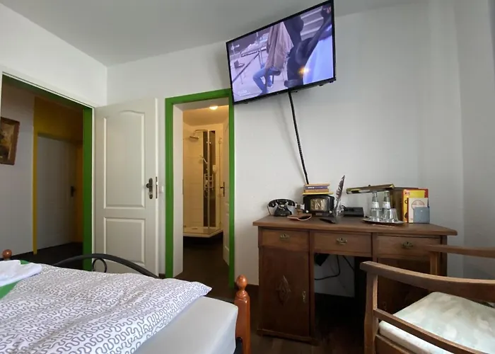 Oberhausen (North Rhine-Westphalia) Cheap Hotels