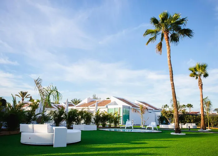 Maspalomas (Gran Canaria) 4 Star Hotels