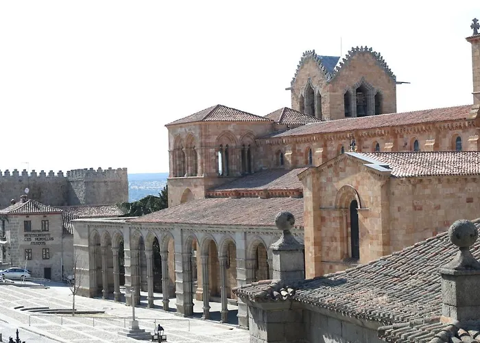 San Vicente Apartments Ávila