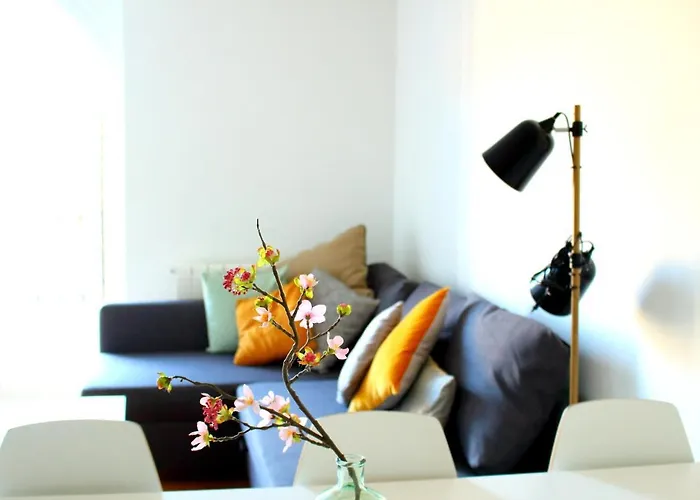 Aloha Apartamentos Pamplona