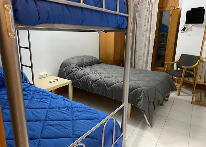 Albergue las Veletas Caces