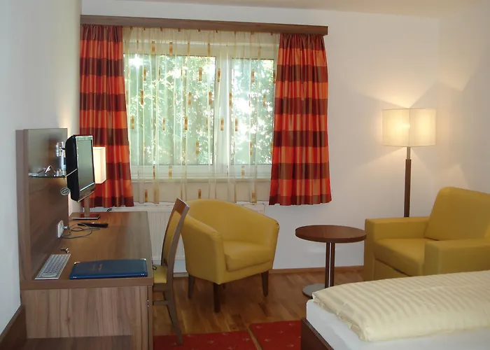 Hotel Almtalerhof Traun